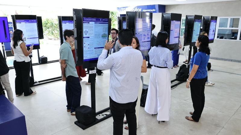 Estudantes e professores se reúnem em nova edição dos Encontros Científicos da Unifor