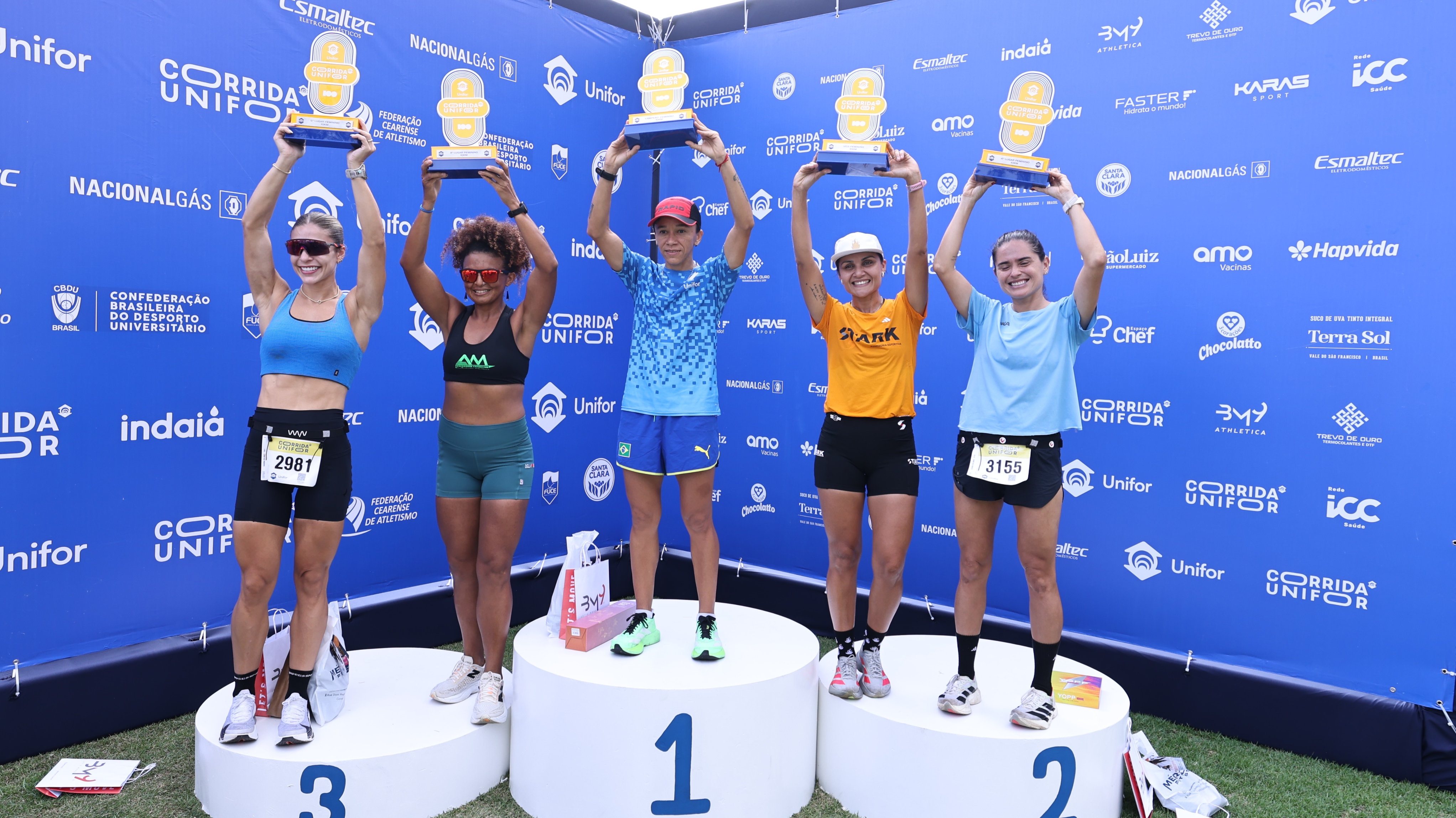 Ranking feminino do trajeto de 10 km com a vitória da atleta da Unifor, Pedrina Silva. Foto: Ares Soares