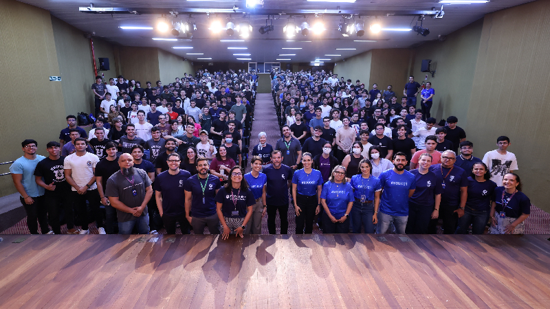 A programação promoveu o primeiro contato dos novos alunos com cursos, projetos e gestão do Centro (Foto: Ares Soares)