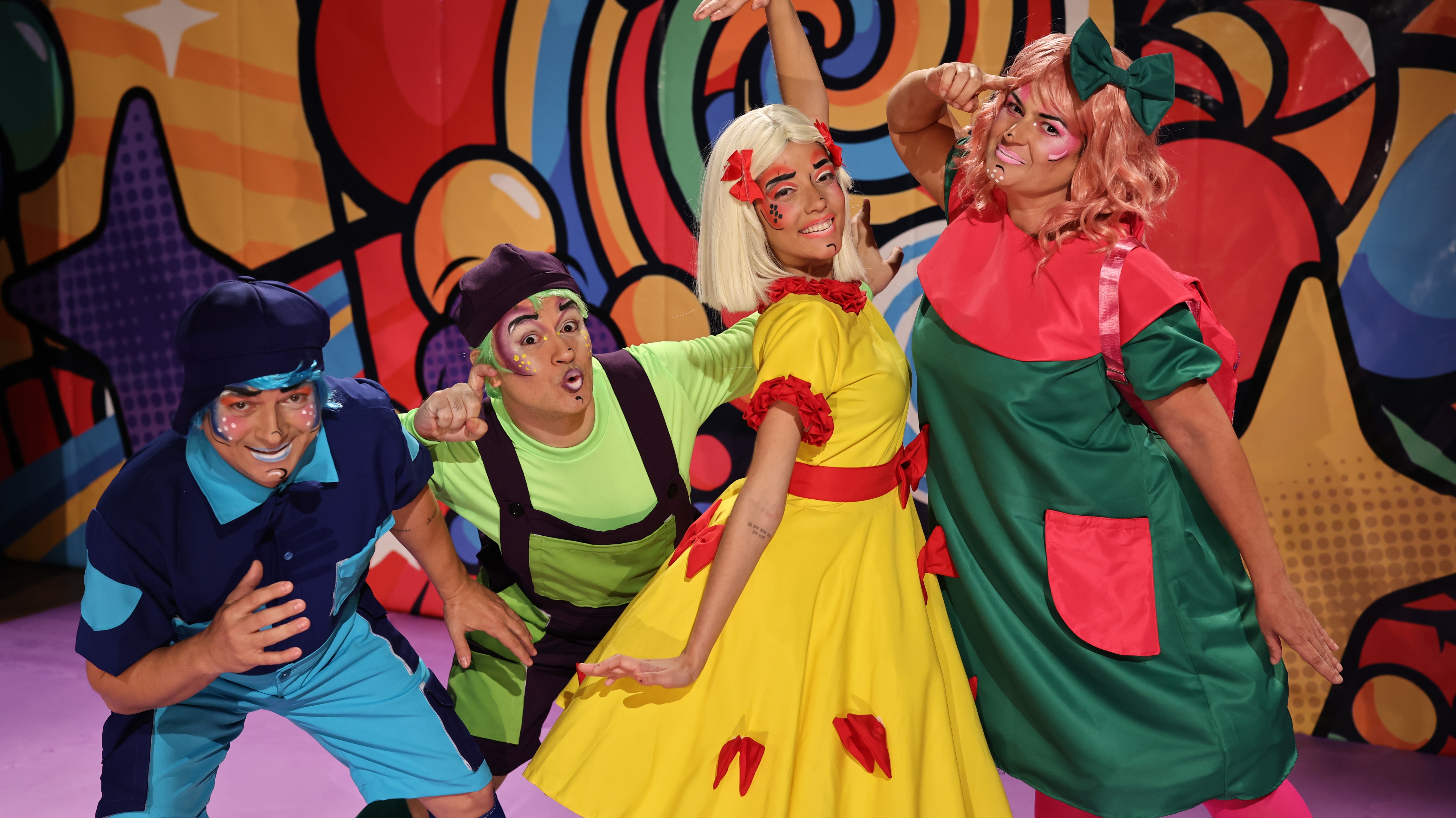 “O Mundo ao Contrário” celebra a capacidade do teatro de despertar riso, encantamento e reflexão em espectadores de todas as idades - Foto: Ares Soares