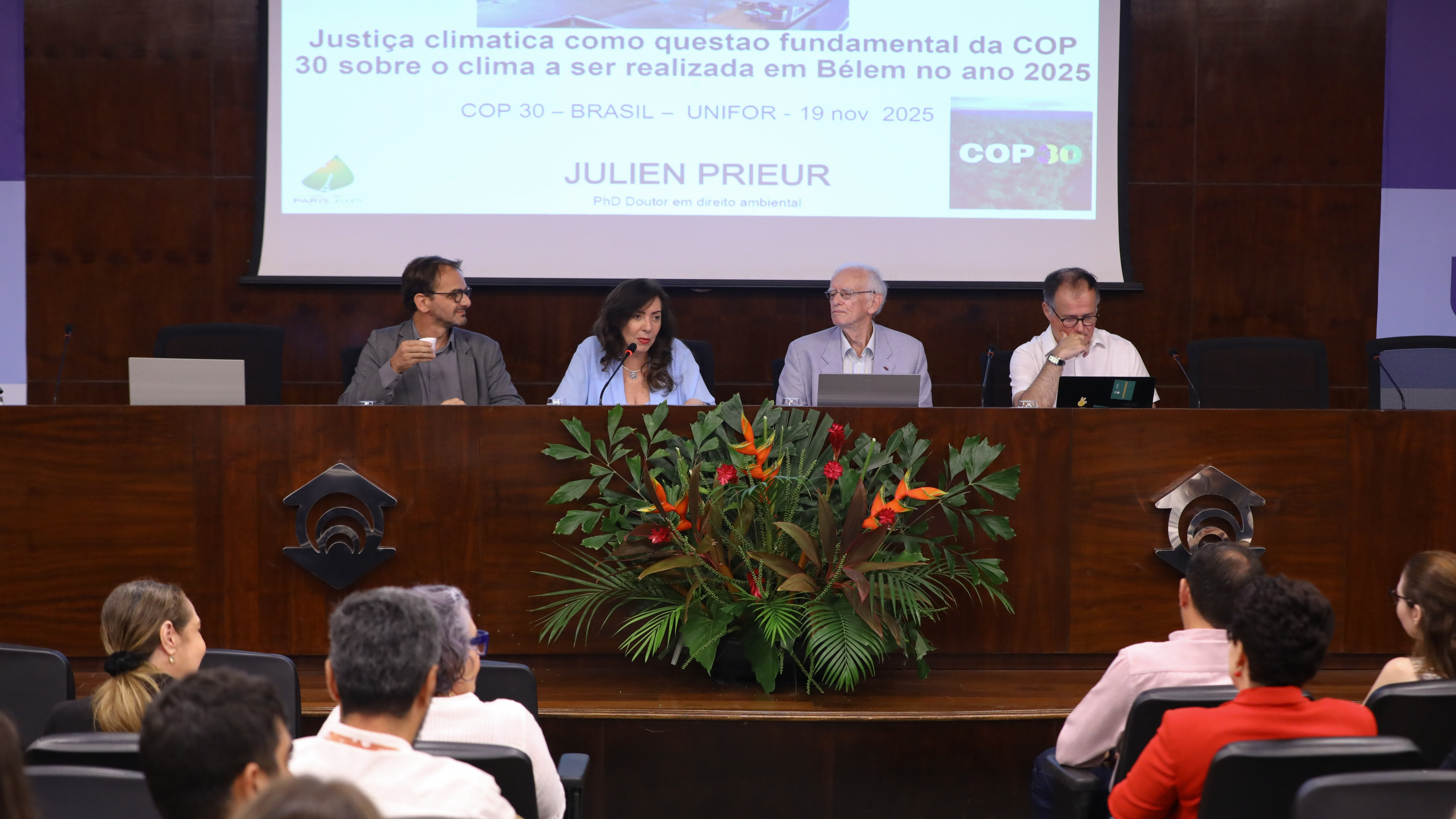 A palestra aconteceu no Auditório da Biblioteca da Unifor. Foto: Vitor Moura