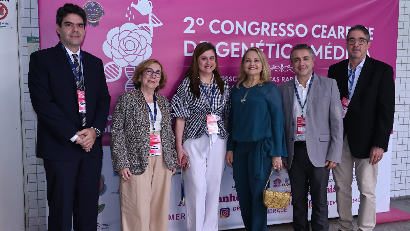 Comitiva institucional da Fundação Edson Queiroz e Unifor durante o 2º Congresso Cearense de Genética Médica (Foto: Ares Soares)