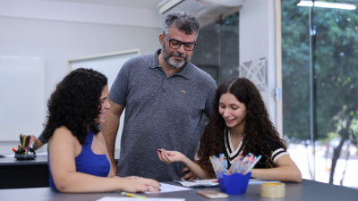 Os cursos são oportunidade para quem deseja aproveitar o recesso acadêmico para atualizar conhecimentos (Foto: Ares Soares)