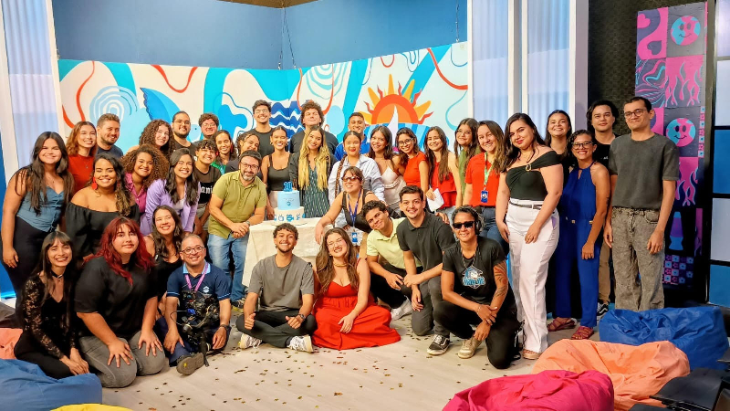 A celebração reuniu colaboradores, estagiários e egressos da TV Unifor (Foto: Weffiston Brasil)