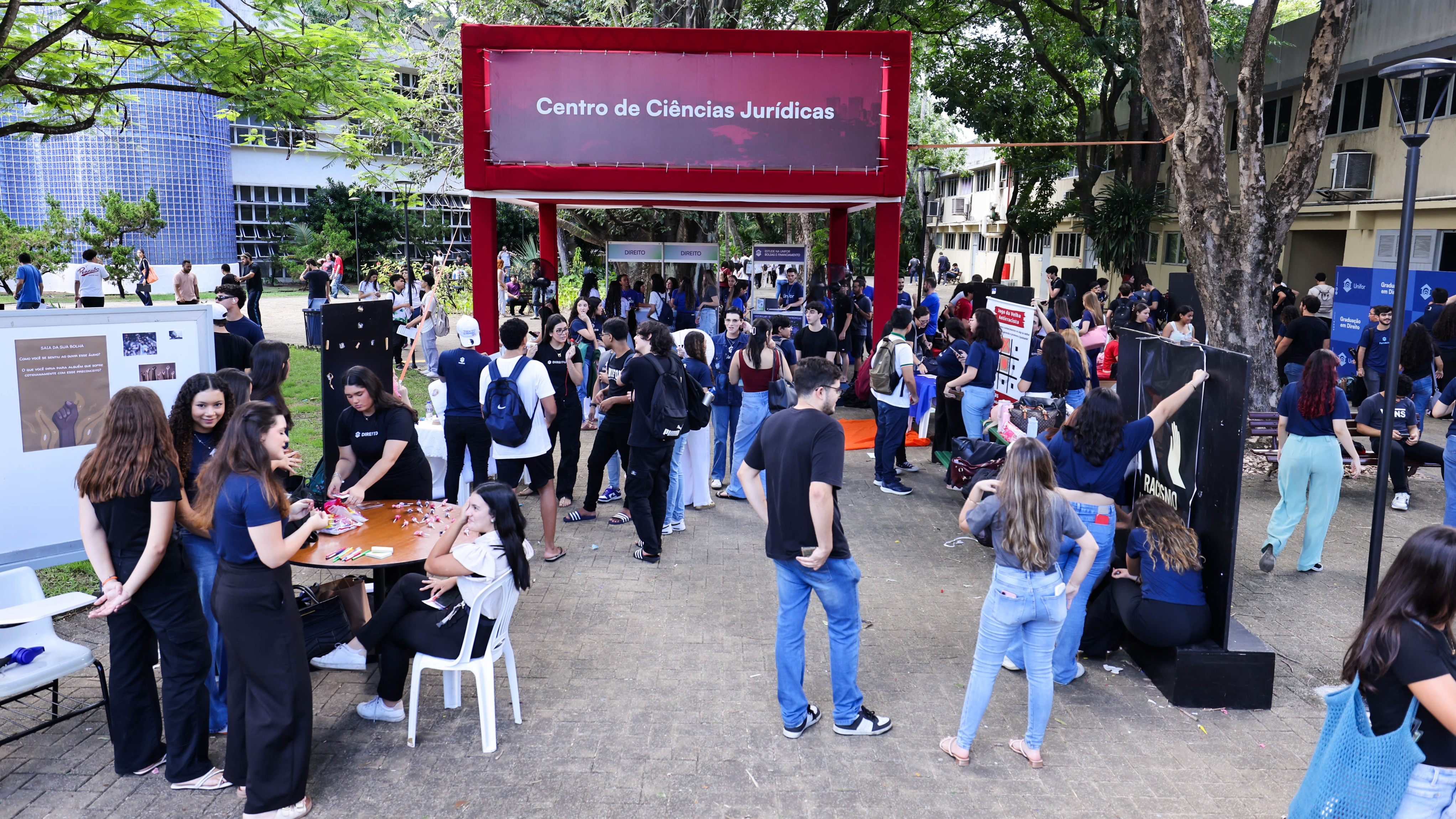 A Feira de Profissões ocorre das 8h às 17h - Foto: Ares Soares