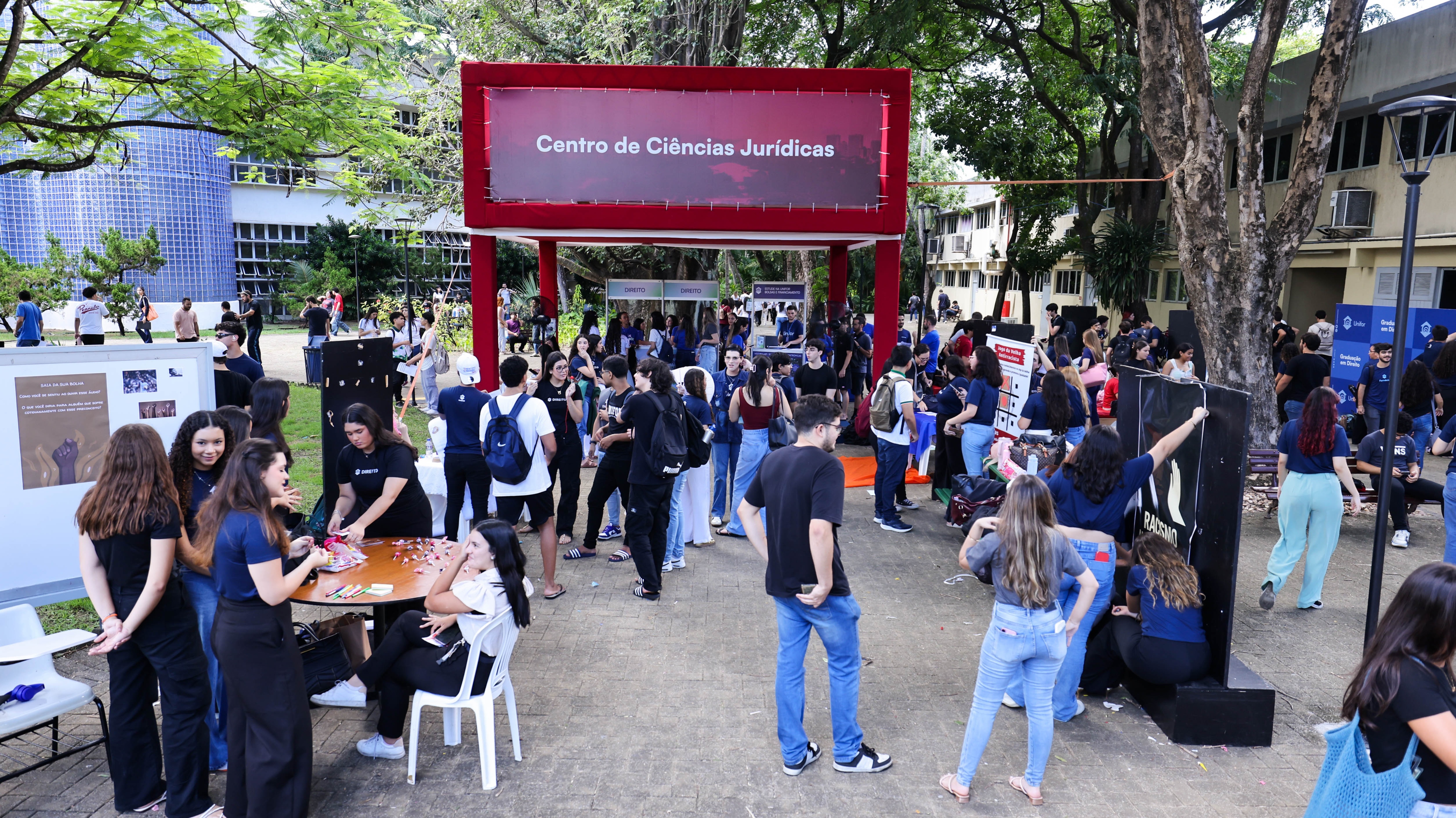 A Feira de Profissões ocorre das 8h às 17h - Foto: Ares Soares