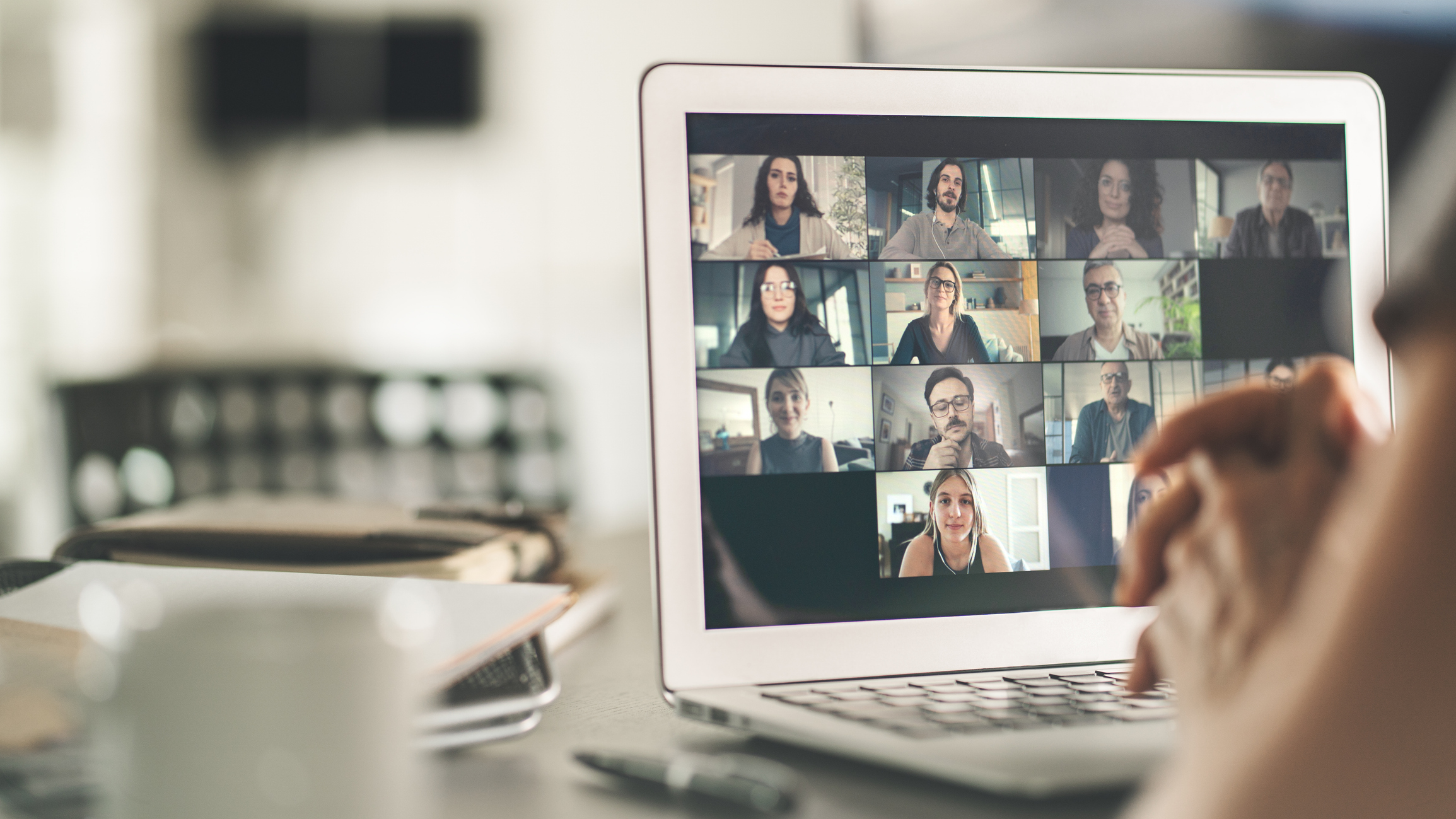 Com duração de dois meses, o programa será realizado integralmente em inglês, por meio de plataformas on-line - Foto: Getty Images