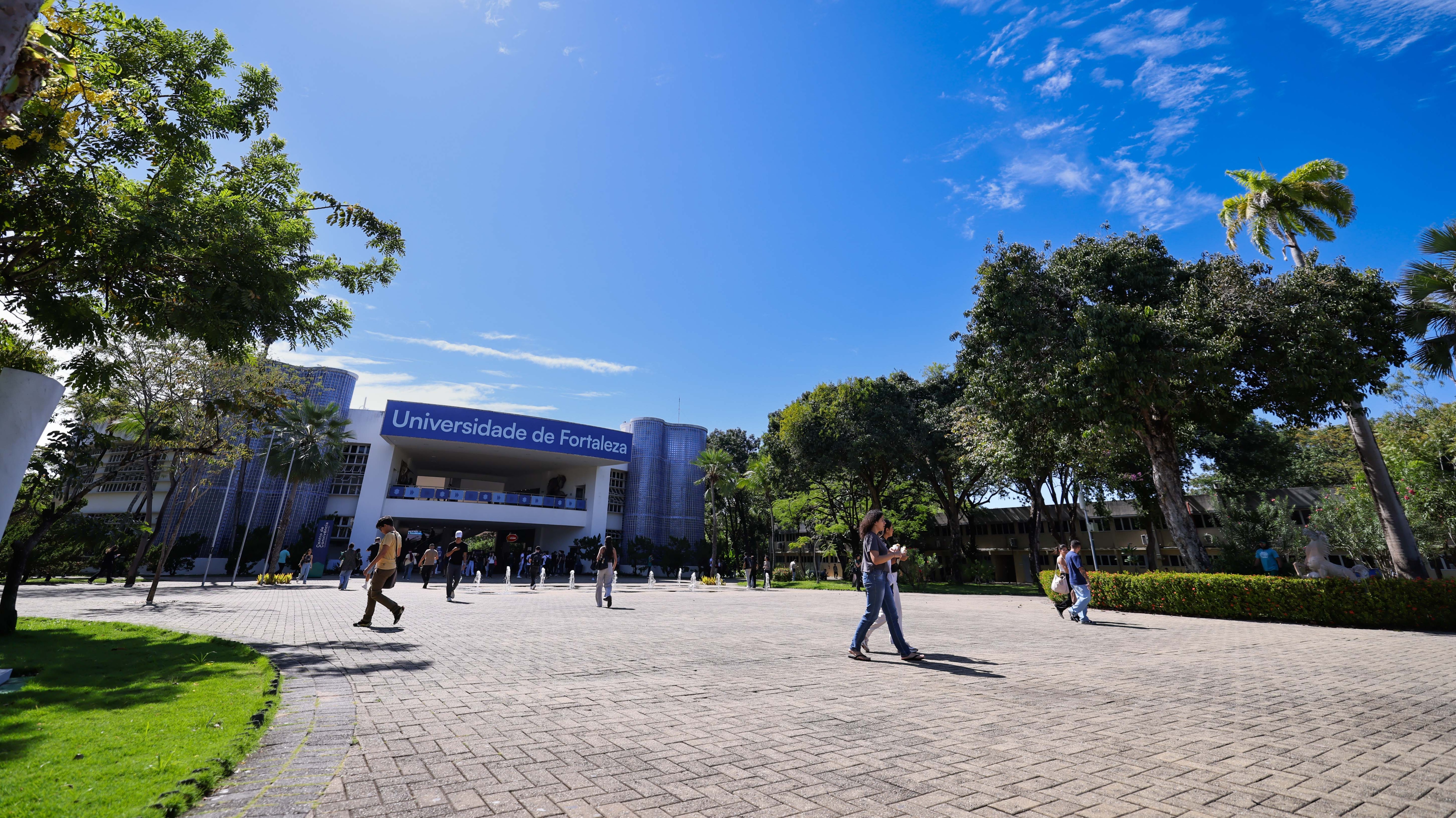 A Universidade de Fortaleza acumula reconhecimentos nacionais e internacionais pela excelência no ensino superior. Foto: Ares Soares