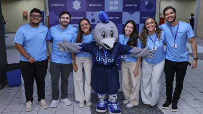 No Programa , além de enriquecer a formação acadêmica, o estudante também contribui para o fortalecimento do processo coletivo de aprendizagem (Foto: Ares Soares)