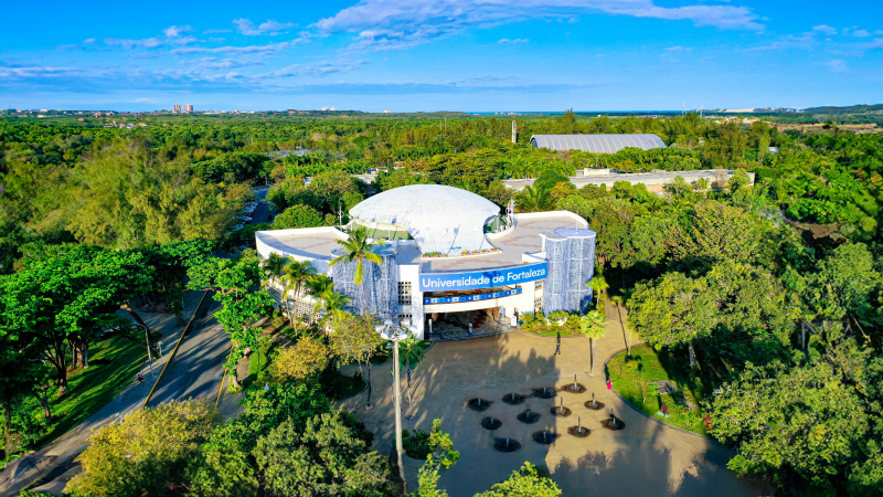 Os interessados em estudar na melhor universidade das regiões Norte e Nordeste com o benefício poderão escolher um entre os 28 cursos de graduação contemplados - Foto: Ares Soares