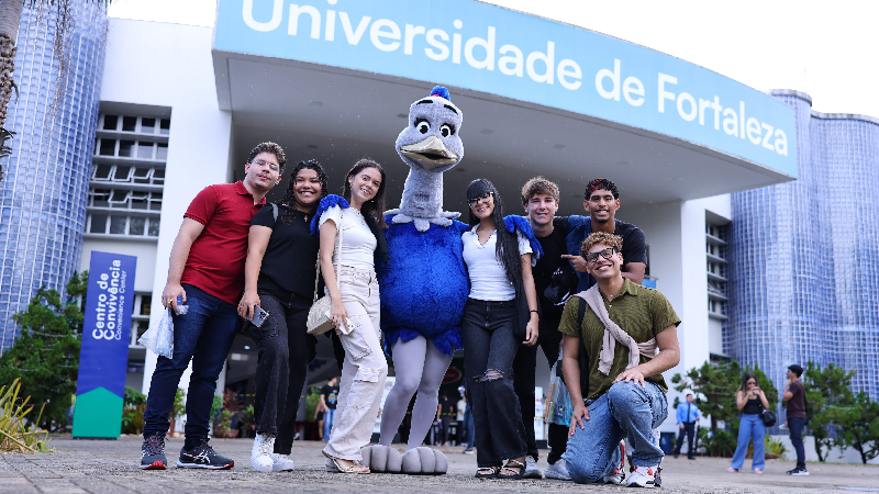 Durante a realização do exame, os familiares dos estudantes foram recepcionados e participaram de uma acolhida no auditório da Biblioteca Central. (Foto: Ares Soares)
