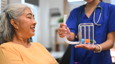 A Fisioterapia Respiratória, Cardiovascular e em Terapia Intensiva são áreas que se dedicam ao tratamento e reabilitação de pacientes com distúrbios pulmonares, cardíacos e críticos (Foto: Getty Images)