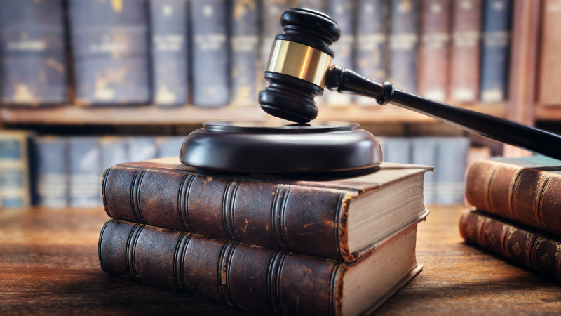 O laboratório é coordenado pelo professor Nestor Santiago (Foto: Getty Images)