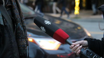 O sigilo de fonte é um direito garantido na Constituição Federal para o exercício profissional do jornalismo (Foto: Sima Ghaffarzadeh/Pexels)