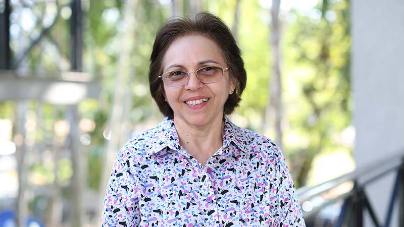 Professora Lucíola Cabral participa de livro em homenagem aos 30 anos da Constituição de 1988. Foto: Ares Soares.