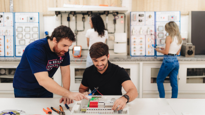 Curso de Engenharia Elétrica foi avaliado em diversas dimensões (Foto: Robério Castro)