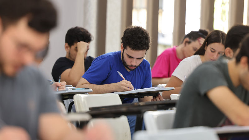 A nota do Enem garante o ingresso nas melhores instituições de ensino superior do Brasil (Foto: Ares Soares)