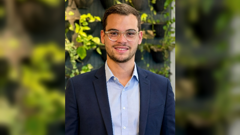 Iago é vice-presidente da Comissão de Direito Digital, IA e Inovação da OAB-CE, consultor de Inovação Jurídica do TJCE e professor da Pós-Unifor (Foto: Arquivo pessoal)