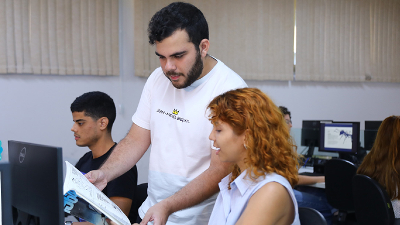 Os instrutores selecionados terão diversas atribuições, como participar de treinamentos, colaborar no planejamento pedagógico e acompanhar alunos (Foto: Ares Soares)