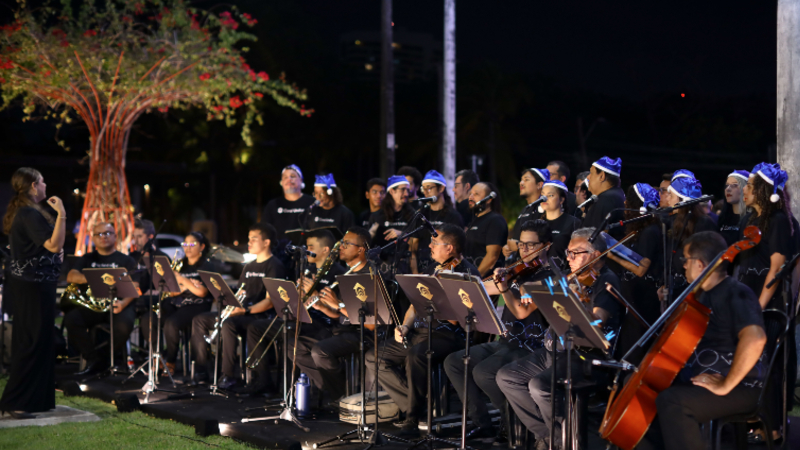 O evento de inauguração da árvore e luzes de Natal na Unifor ocorreu no fim de novembro (Foto: Marjorie Zaranza)