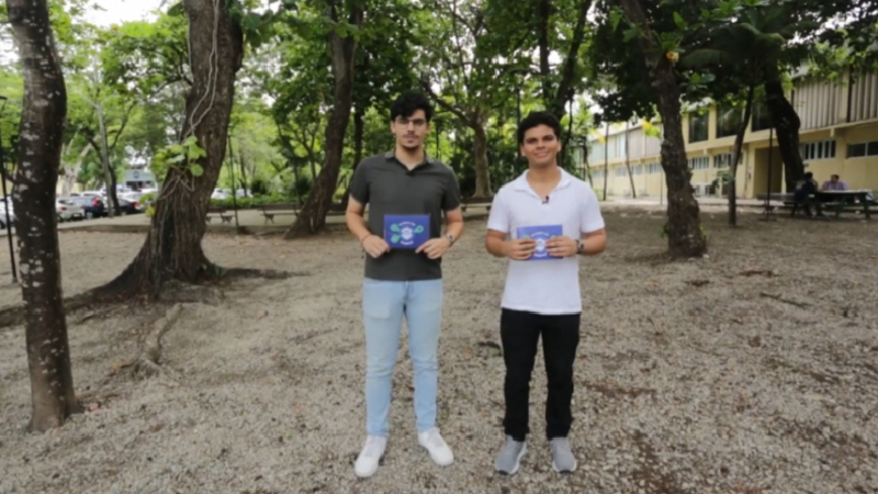 Os apresentadores Pedro Pinheiro e Matheus Marques ( Foto: Marcelo Falcão)