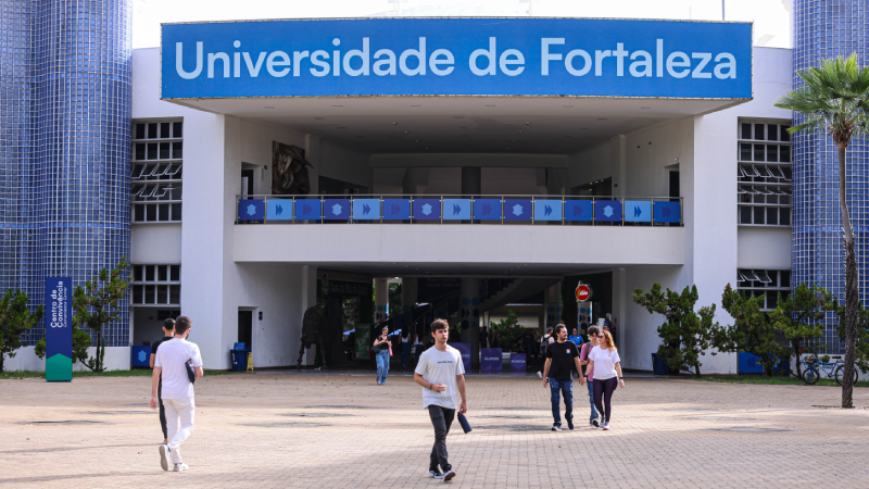 A Unifor se destaca por promover o desenvolvimento acadêmico com foco na inovação e na formação de profissionais preparados para enfrentar os desafios do mercado global (Foto: Ares Soares)