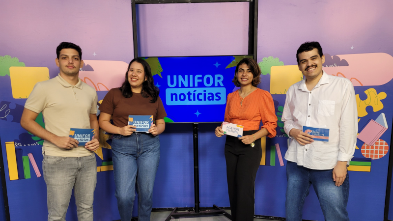 Léo Ruperti, Kaylane Garcia, Luanna Moura e Gabriel da Escóssia são os apresentadores desta edição do Unifor Notícias (Foto: Divulgação)
