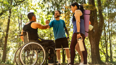 Focado em acessibilidade e inclusão, o projeto realiza aulas gratuitas em diferentes espaços de Fortaleza (Foto: Getty Images))