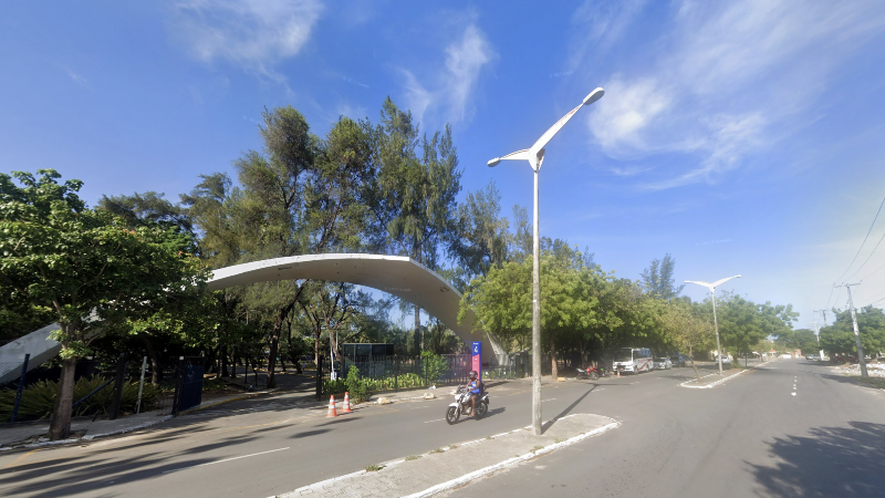 Iniciativa permite mais uma opção de entrada no campus da Universidade, além do Acesso 2, localizado atrás do Centro de Eventos do Ceará (Foto: Arquivo pessoal)