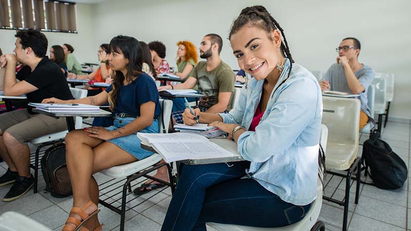 Em 2019, o Programa Santander Graduação concederá 700 bolsas de estudos direcionadas preferencialmente a alunos de todo o Brasil (Foto: Saulo Galdino)