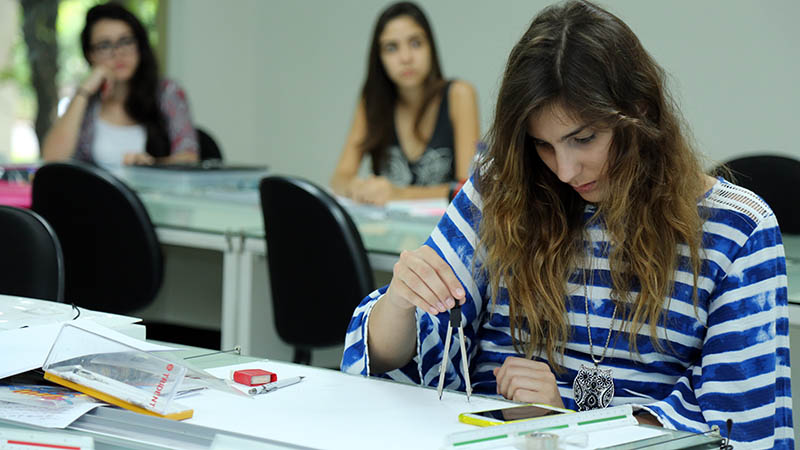 Avaliado com conceito máximo do MEC, o curso de Arquitetura e Urbanismo da Unifor oferece uma formação completa e infraestrutura de ponta (Foto: Ares Soares)