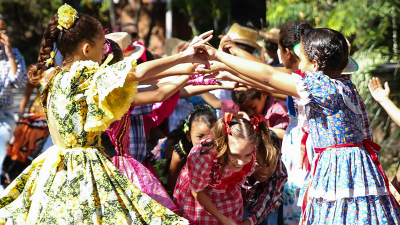 A festa junina no Nordeste é uma manifestação de cultura, tradição e alegria regional (Foto: Ares Soares)