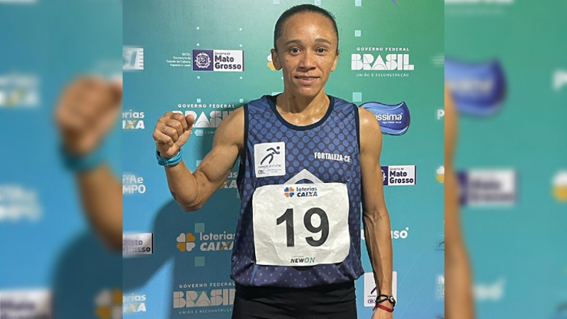 Pedrina Silva, campeã de atletismo, concede entrevista à TV Unifor (Foto: Arquivo pessoal)