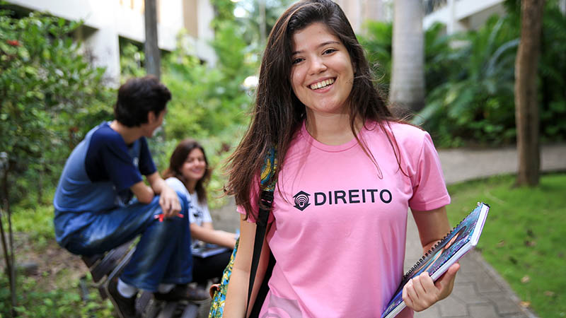 O curso de Direito da Universidade de Fortaleza foi o único do Ceará que conquistou nota máxima no Guia da Faculdade do jornal O Estado de S. Paulo (Foto: Natinho Rodrigues)