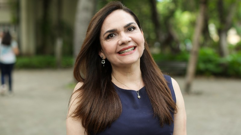 Juçara Rocha Soares Mapurunga é Doutora em Psicologia e professora da Universidade de Fortaleza (Foto: Ares Soares)