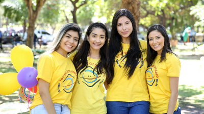 Criado em 2002, o Projeto Jovem Voluntário reúne alunos de vários cursos da Unifor (Foto: Ares Soares)