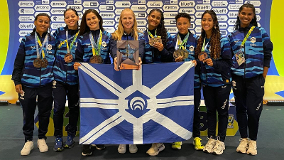 O time de atletismo feminino Unifor ficou em 3° lugar da modalidade (Foto: Arquivo pessoal)