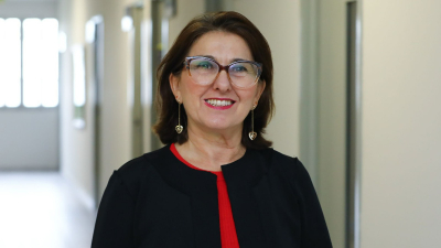 Mestre em Saúde Pública e doutora em Enfermagem, Maria Alix é membro da Comissão Nacional de Validação e Certificação da Prevenção da Transmissão Vertical da Sífilis e do HIV (Foto: Duda Barroso)