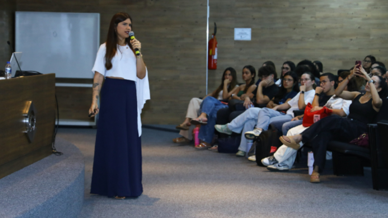 O Ciclo de Atualização junta profissionais da saúde para compartilhar conhecimentos, experiências e soluções (Foto: Vito Moura)