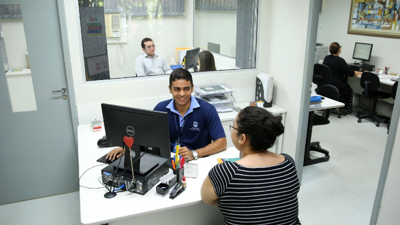 Tanto o aluno quanto a família do estudante podem entrar em contato com o PAP para buscar suporte à jornada acadêmica (Foto: Ares Soares)