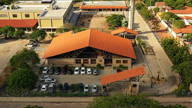 A Unidade se divide em três blocos, sendo dois clínicos e um cirúrgico, dispostos estrategicamente à prática acadêmica. (Foto: Ares Soares)