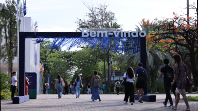 Durante os dois dias de acolhida, as atividades culturais e recreativas acontecerão no Centro de Convivências (CC) da Unifor (Foto: Ares Soares)