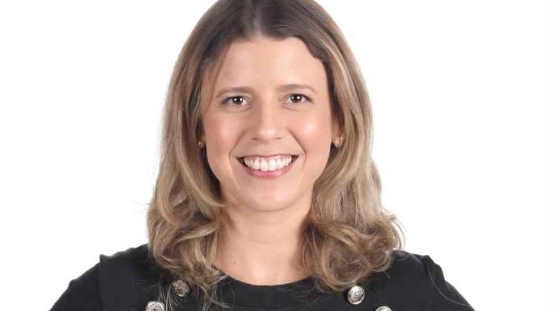 Flávia Dias é mestranda em Artes e pesquisadora em Design de Interação em Sistemas Aplicados à Moda (Foto: arquivo pessoal)