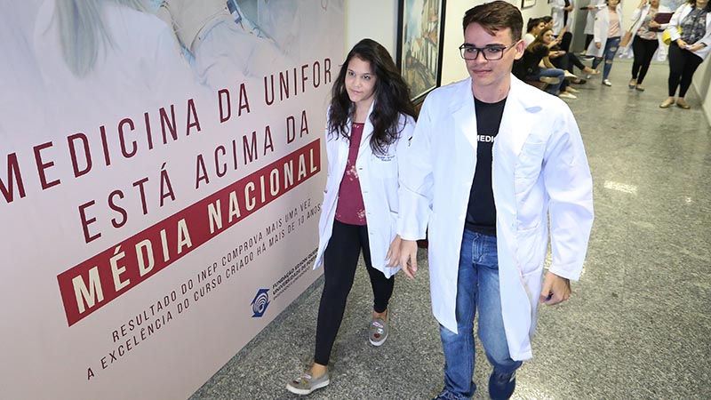 O evento divulga a produção técnico- científica dos alunos do Centro de Ciências da Saúde (Foto: Natinho Rodrigues)
