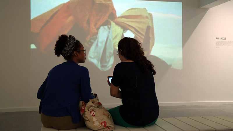 Como parte da 17ª Semana Nacional de Museus, a Unifor programou a exibição de filmes nacionais relacionados à arte brasileira (Foto: Ares Soares)