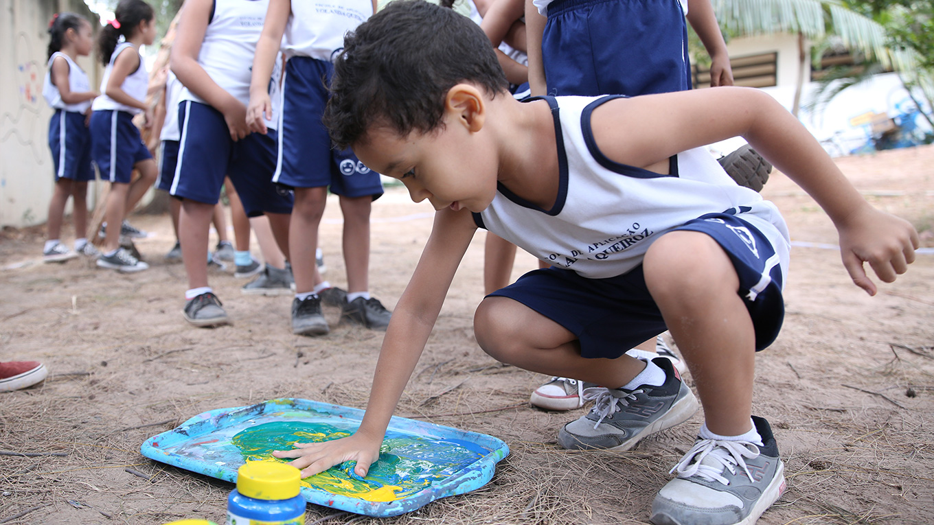 Escola Yolanda Queiroz