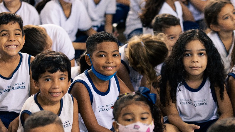 A comemoração contou com show de mágica, brincadeiras, pula-pula, piscina de bolinhas, lanches, brinquedos infláveis e a entrega de lembrancinhas para as mais de 500 crianças que estudam na instituição (Fotos: Lucas Plutarcho)