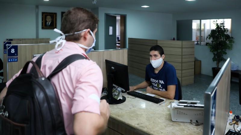 A Central de Atendimento Unifor é localizada no prédio da Divisão de Assuntos Estudantis (DAE). Atendimento presencial ocorrerá mediante agendamento prévio a partir de 17 de agosto. (Foto: Ares Soares)