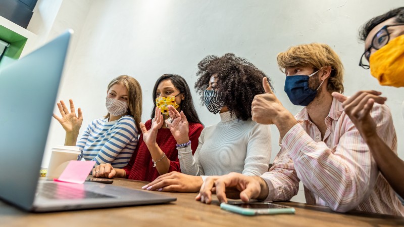 A ferramenta conecta alunos e empresas em um só espaço (Foto: Getty Images)