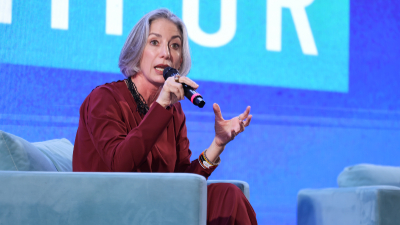 Vera Iaconelli sensibilizou o público sobre os impactos psíquicos e sociais da hiperconectividade (Foto: Ares Soares)